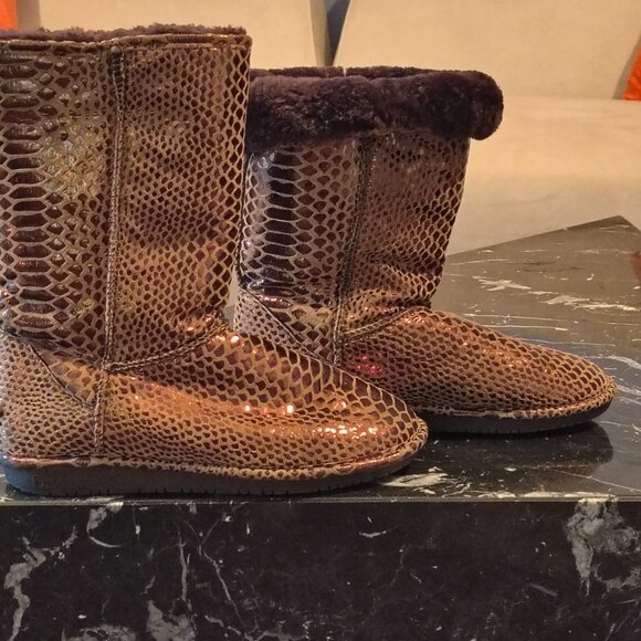 Bearpaw boots - Picture 4 of 4